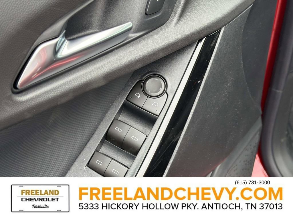 New 2026 Chevrolet Equinox LT image 18