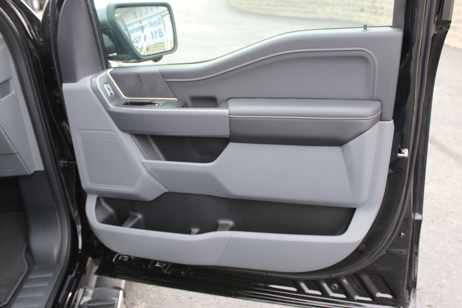 New 2025 Ford F150 XLT w/ Equipment Group 302A MID image 13