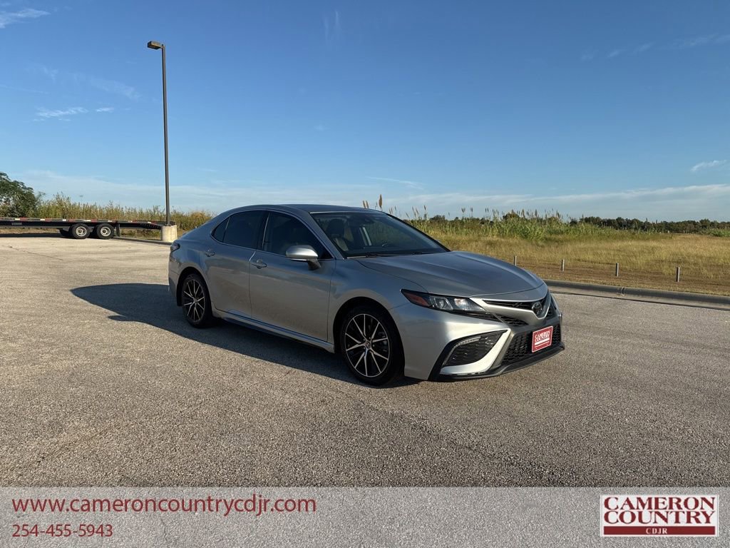 Used 2024 Toyota Camry SE