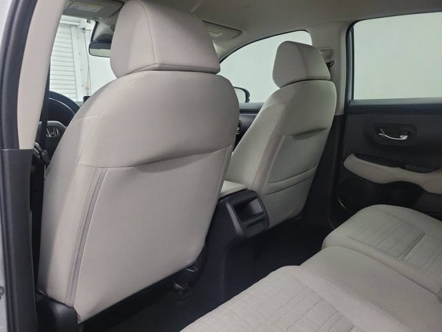 Used 2025 Honda HR-V LX image 13