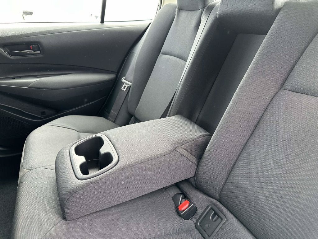 Used 2024 Toyota Corolla LE FWD image 10