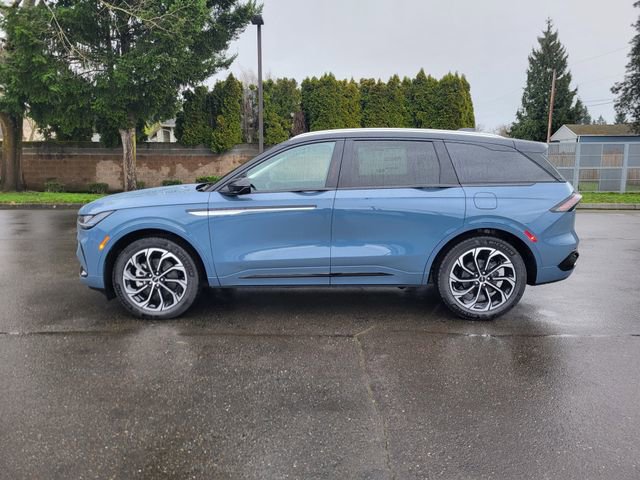 New 2026 Lincoln Nautilus Reserve image 2