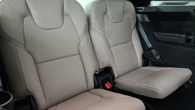Certified 2026 Volvo XC90 B6 Ultra w/ Protection Package AWD/4WD image 74