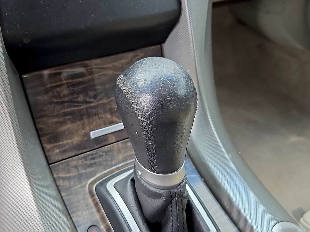 Used 2010 Acura TL FWD image 16