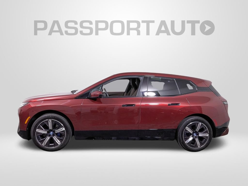 Certified 2025 BMW iX xDrive50 AWD/4WD image 2