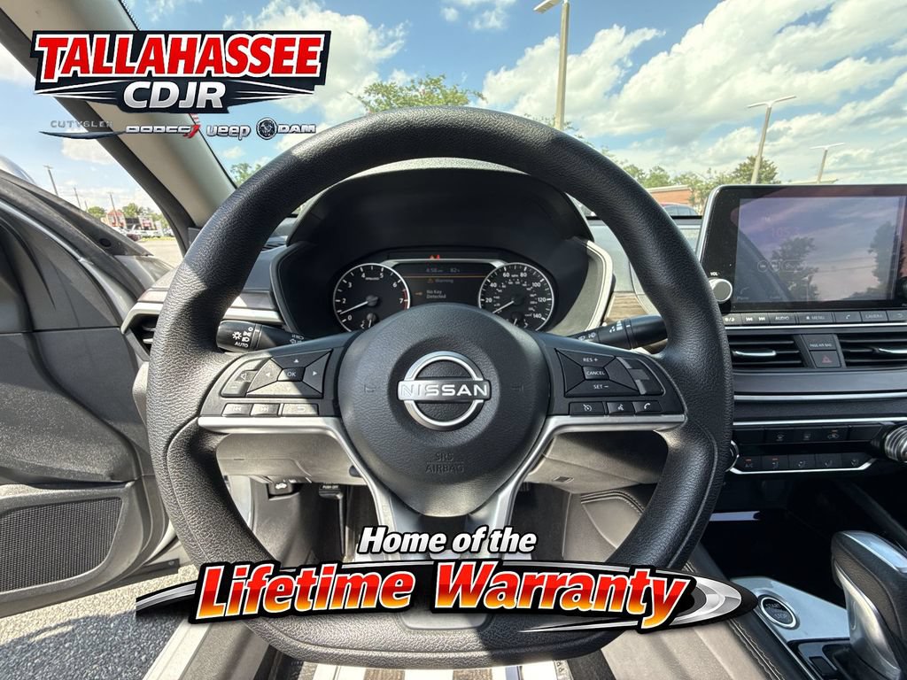 Used 2023 Nissan Altima 2.5 SV FWD image 16