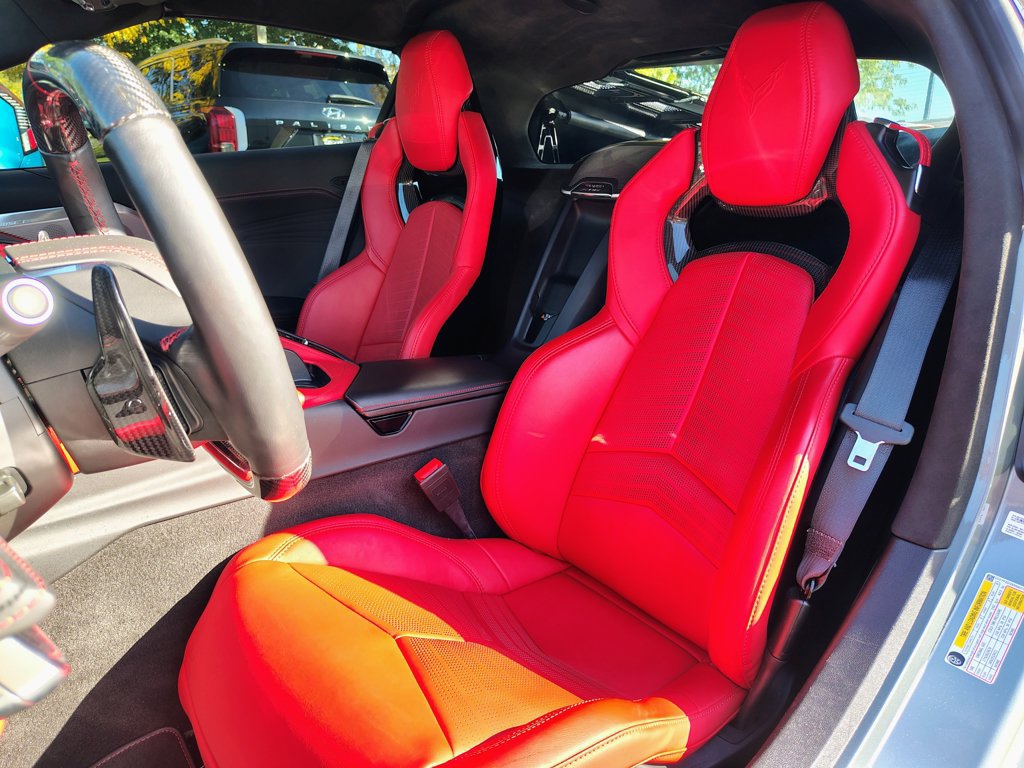 Used 2024 Chevrolet Corvette Z06 RWD image 28