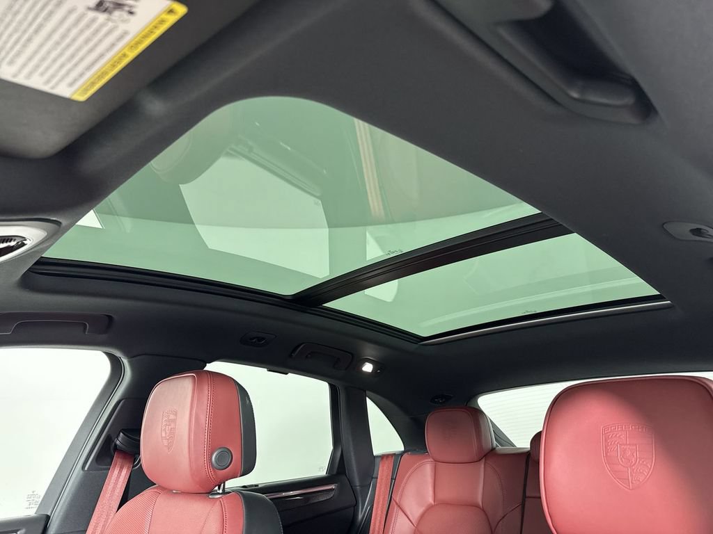 New 2026 Porsche Macan S AWD/4WD image 42