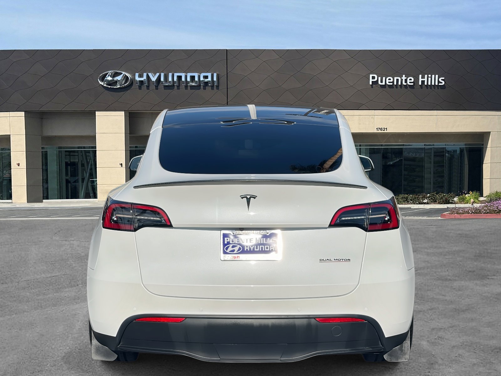 Used 2022 Tesla Model Y Performance image 5