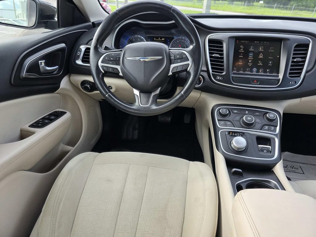 Used 2016 Chrysler 200 Limited w/ Anniversary Edition FWD image 6