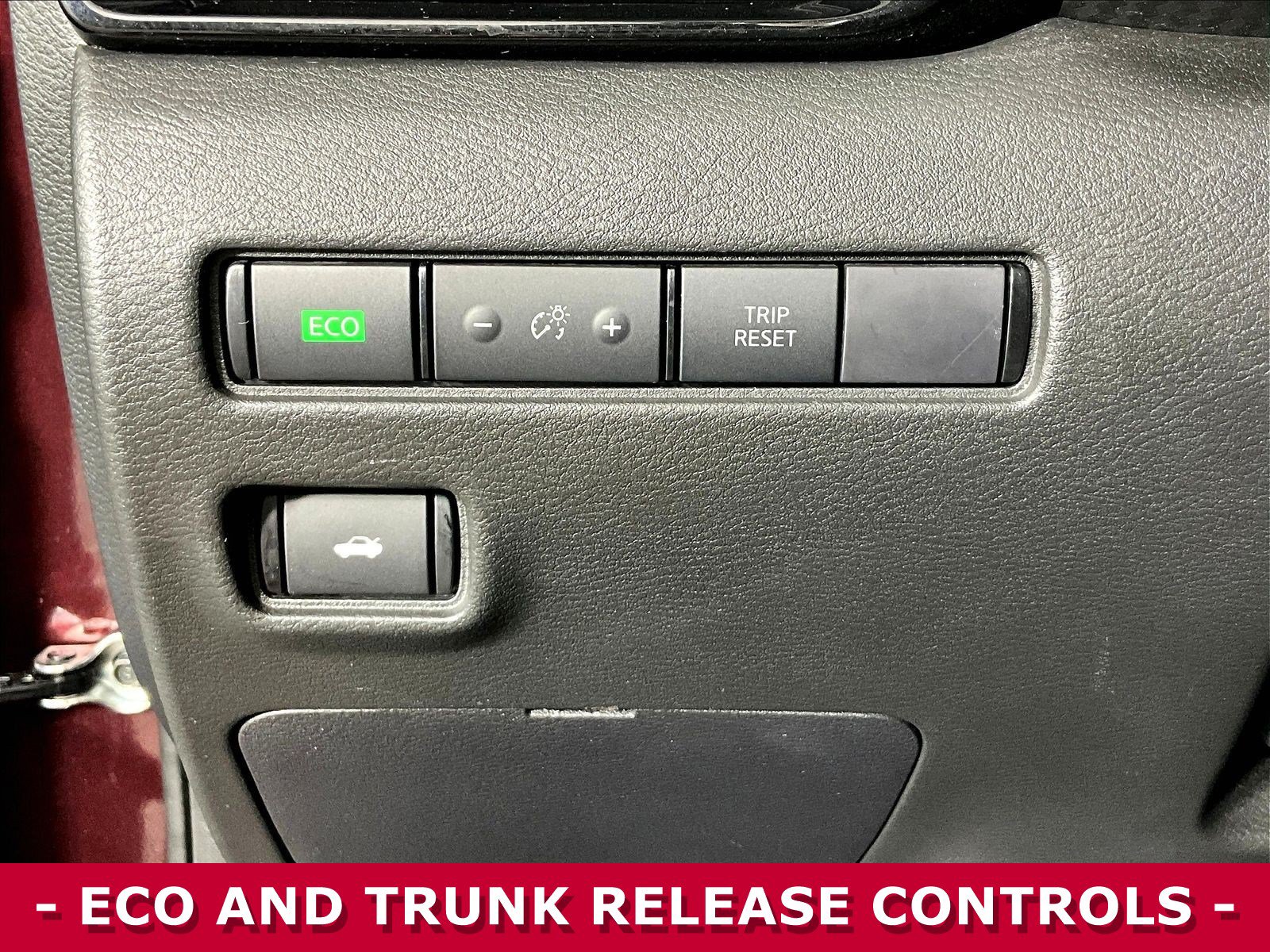 Certified 2024 Nissan Sentra SV w/ All-Weather Package FWD image 36
