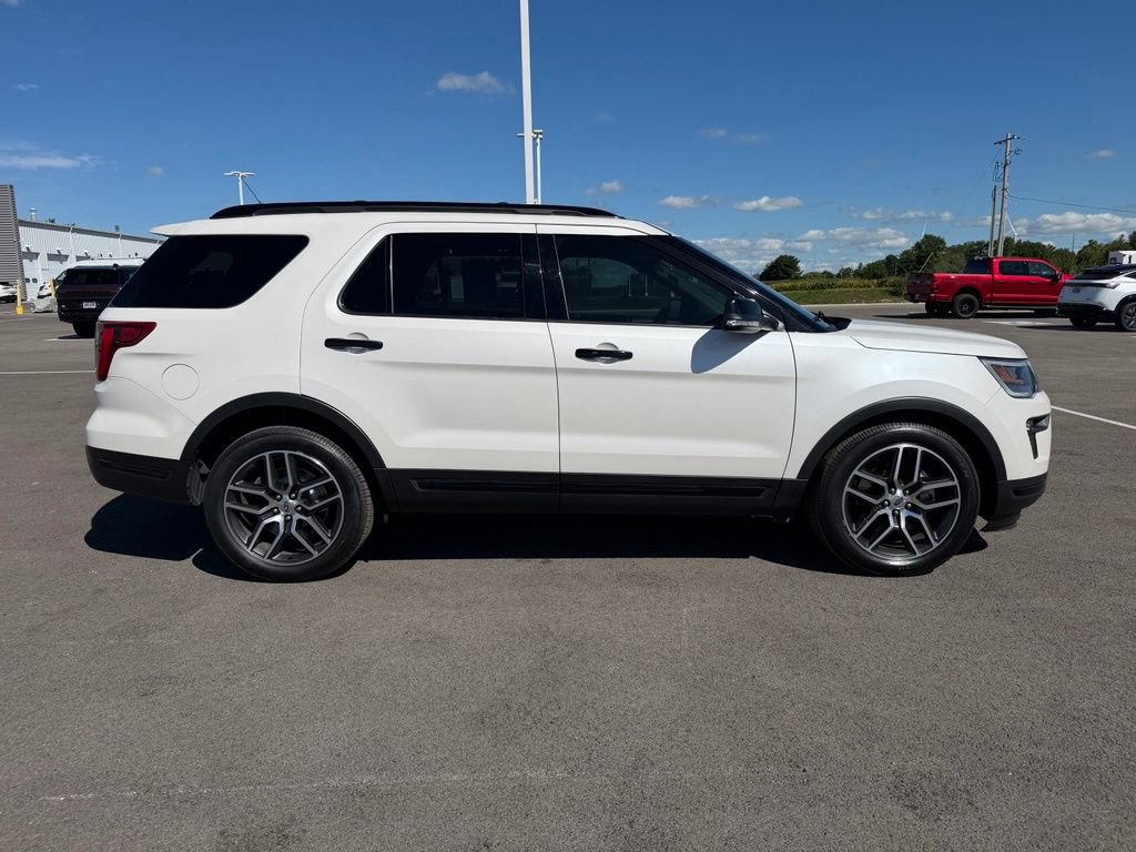 Used 2019 Ford Explorer Sport w/ Equipment Group 401A AWD/4WD image 5