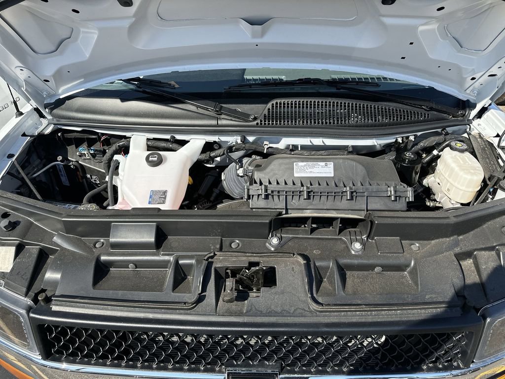 New 2025 Chevrolet Express 3500 w/ Power Convenience Package image 30