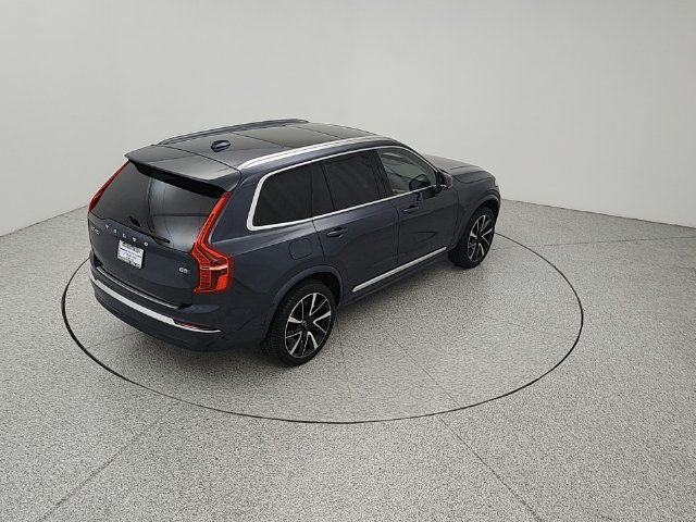 Used 2025 Volvo XC90 B5 Plus w/ Protection Package Premier AWD/4WD image 13