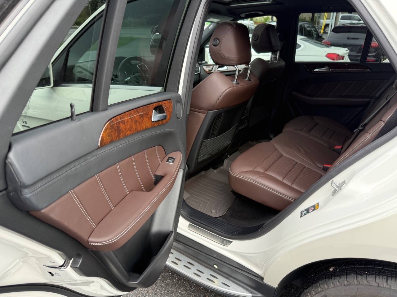 Used 2014 Mercedes-Benz ML 63 AMG 4MATIC image 13