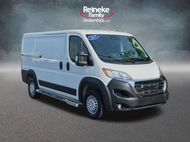 Used 2025 RAM ProMaster 2500 w/ U-Haul Equipment Group FWD image 3
