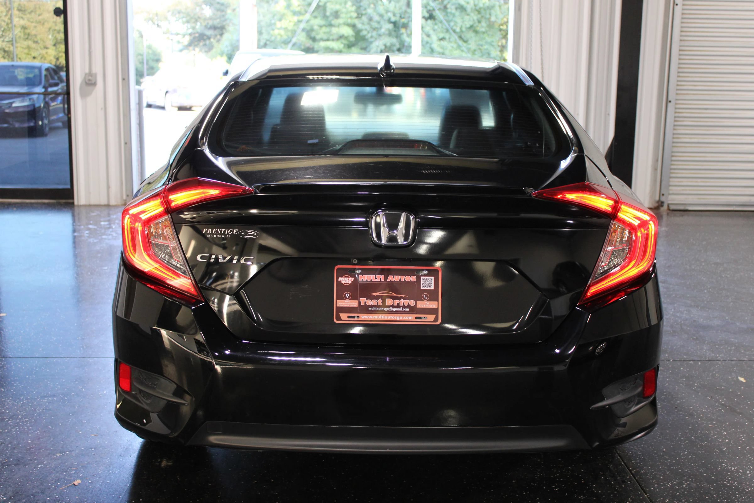 Used 2018 Honda Civic EX-L image 4