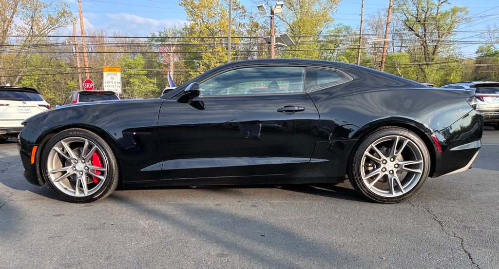 Used 2021 Chevrolet Camaro LT w/ RS Package RWD image 4