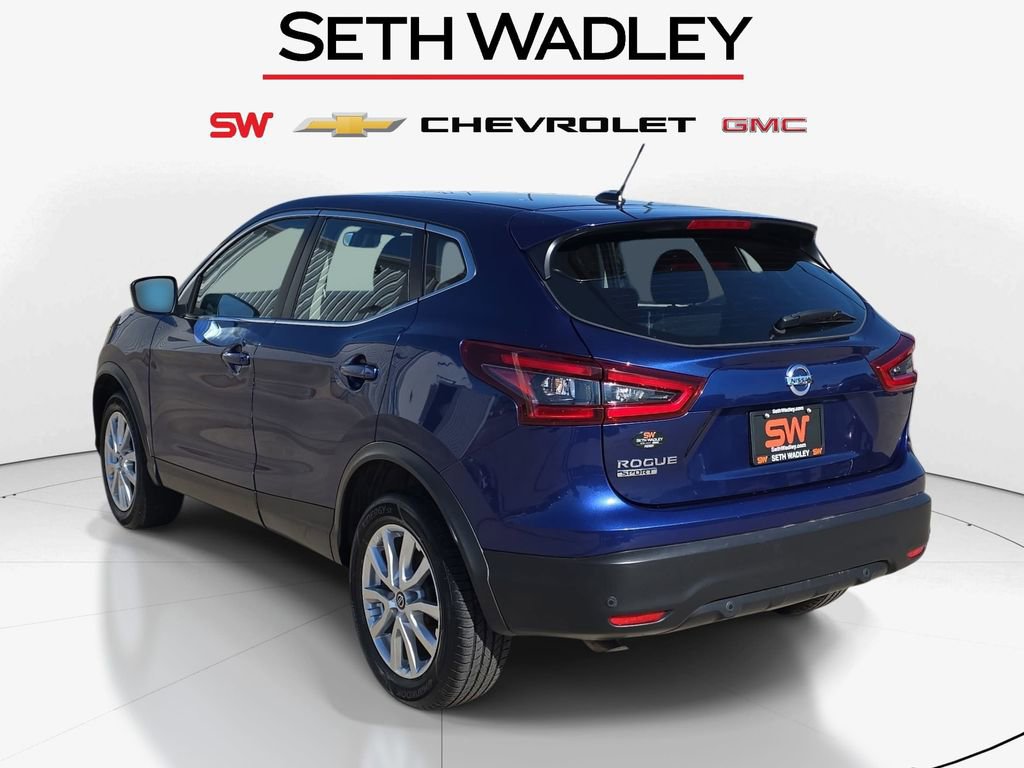 Used 2022 Nissan Rogue Sport S image 6