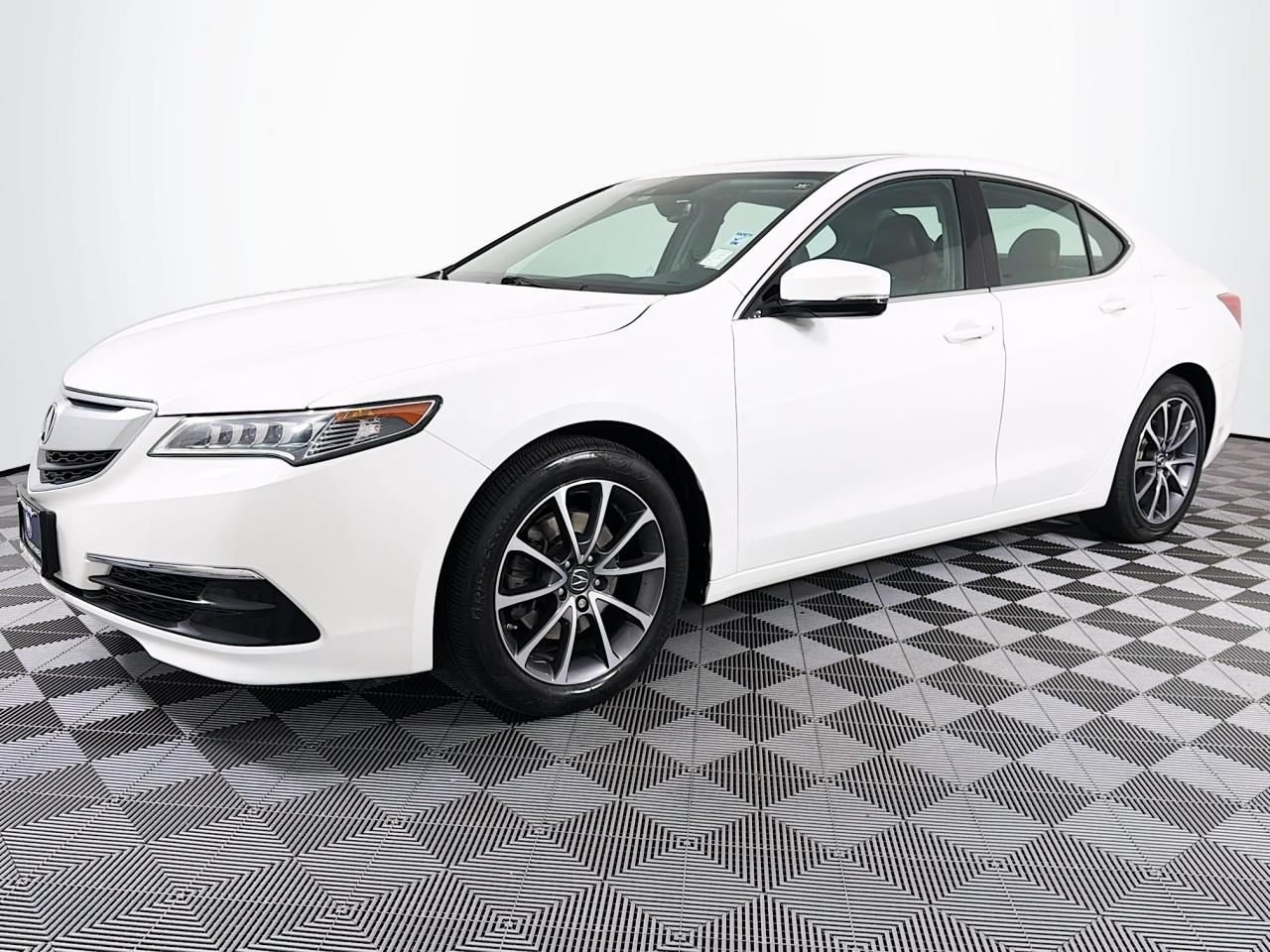 Used 2017 Acura TLX w/ Technology Package AWD/4WD image 6