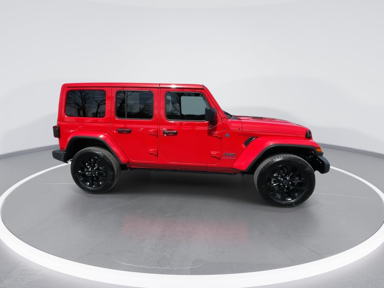 Used 2025 Jeep Wrangler Unlimited Sahara w/ Safety Group AWD/4WD image 23