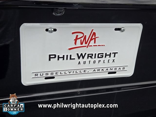 Used 2021 Toyota Highlander L FWD image 16