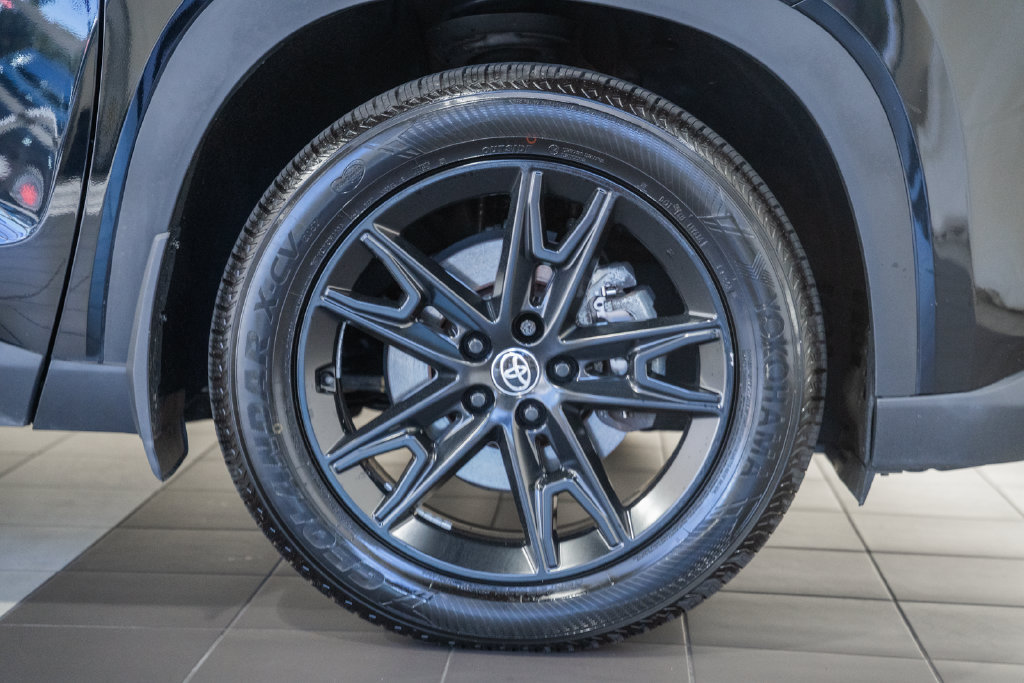 Certified 2024 Toyota Grand Highlander AWD image 20