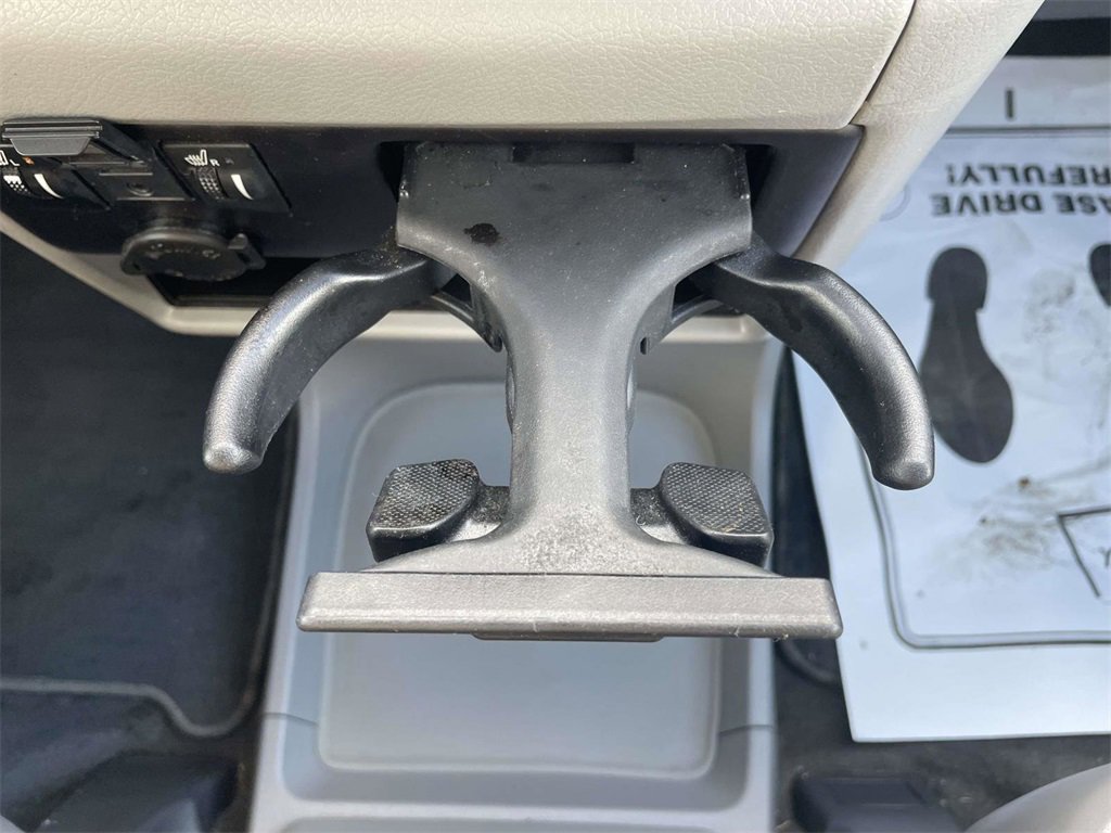 Used 2018 Toyota Sienna XLE image 22