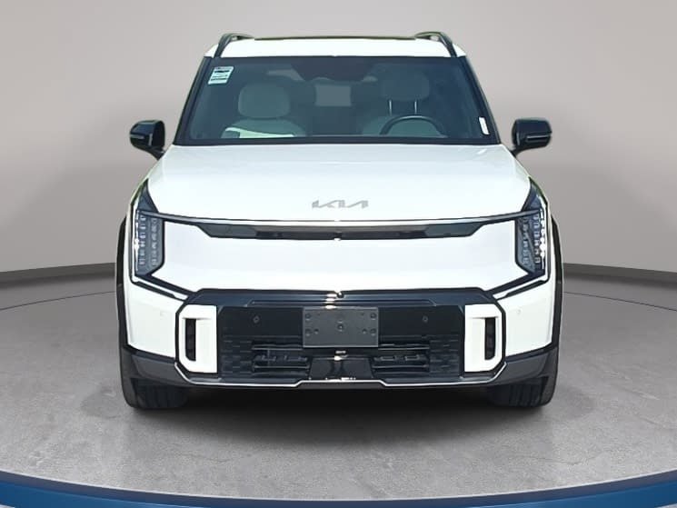 Used 2024 Kia EV9 GT-Line AWD/4WD image 2