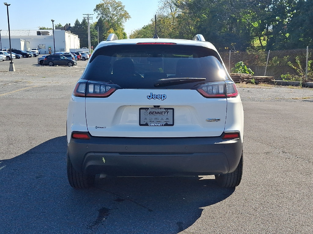 Used 2021 Jeep Cherokee Latitude Plus w/ Sun & Sound Group AWD/4WD image 5