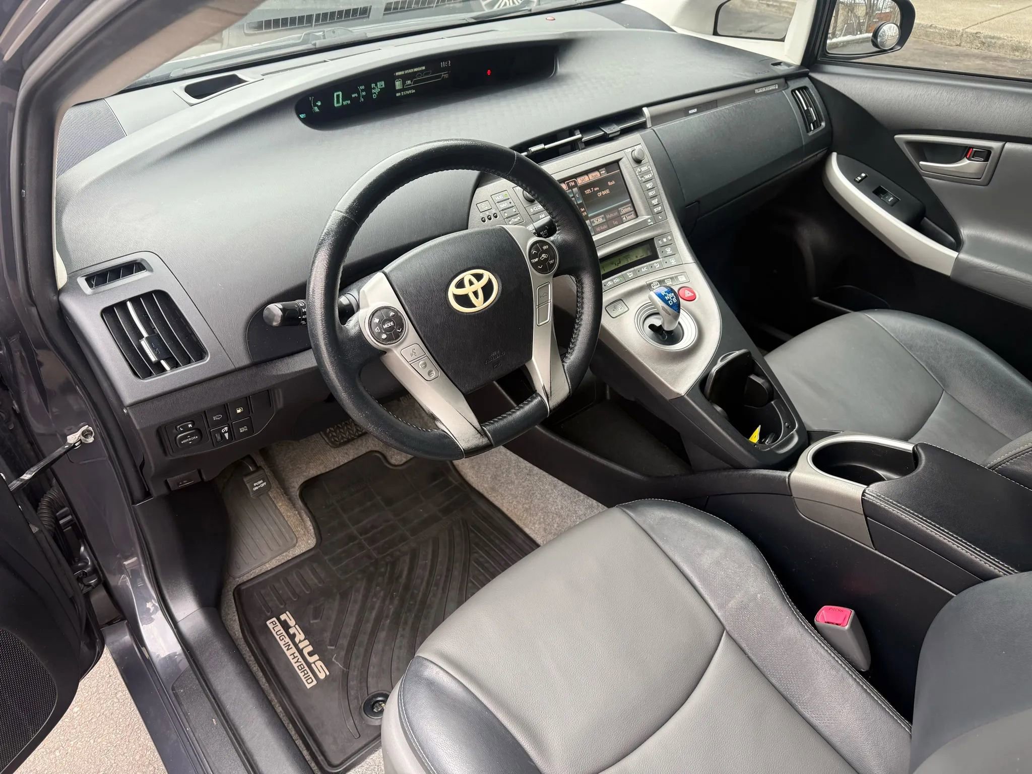 Used 2012 Toyota Prius Prime Advanced image 13