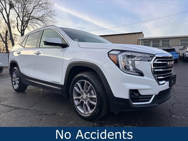 Certified 2024 GMC Terrain SLT image 2