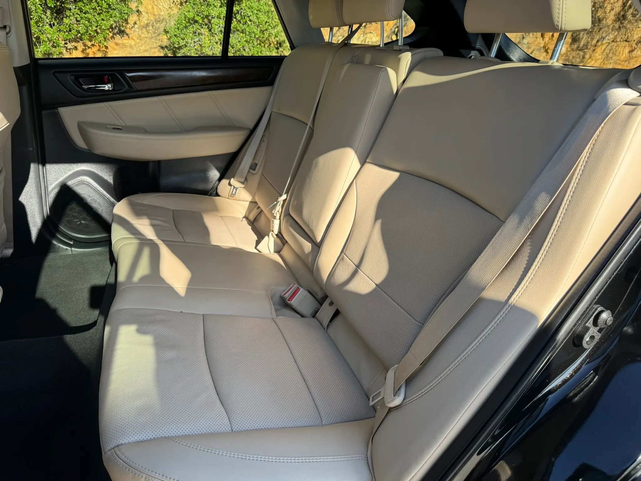 Used 2018 Subaru Outback 3.6R Limited image 21