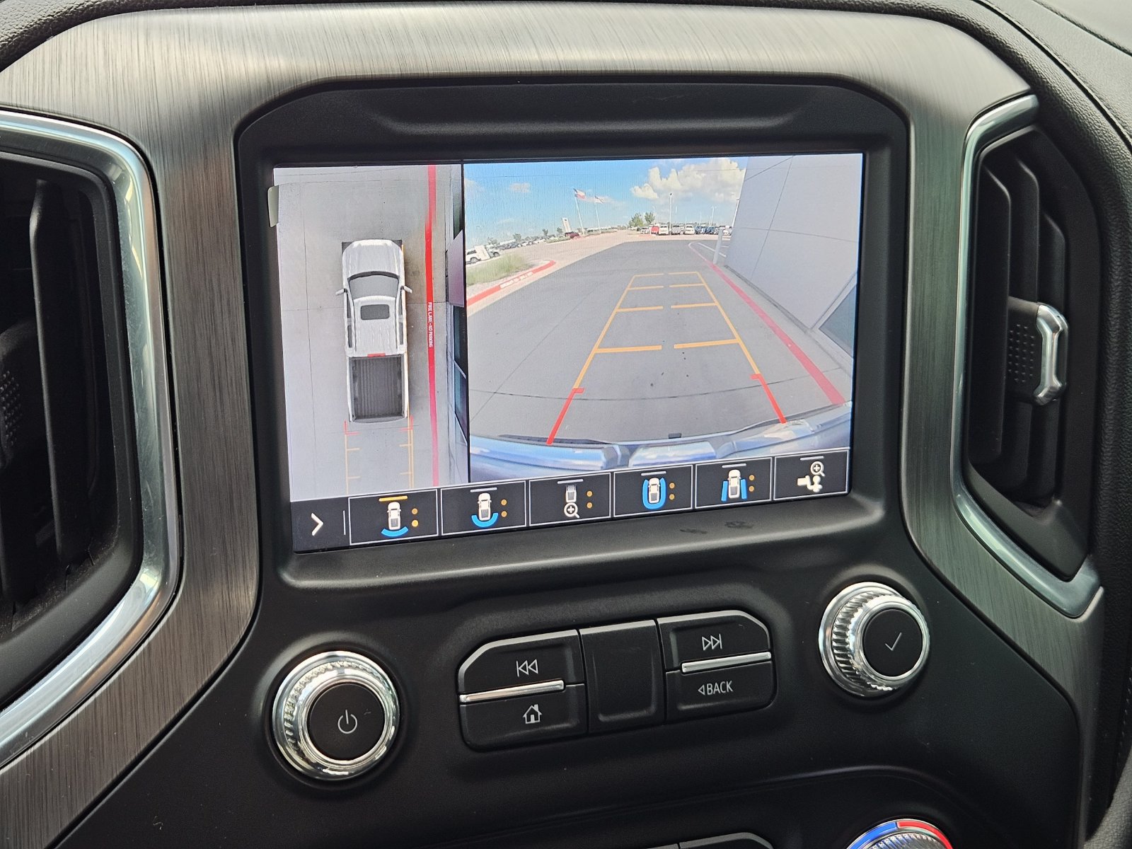 Certified 2019 GMC Sierra 1500 Denali w/ Denali Ultimate Package AWD/4WD image 23