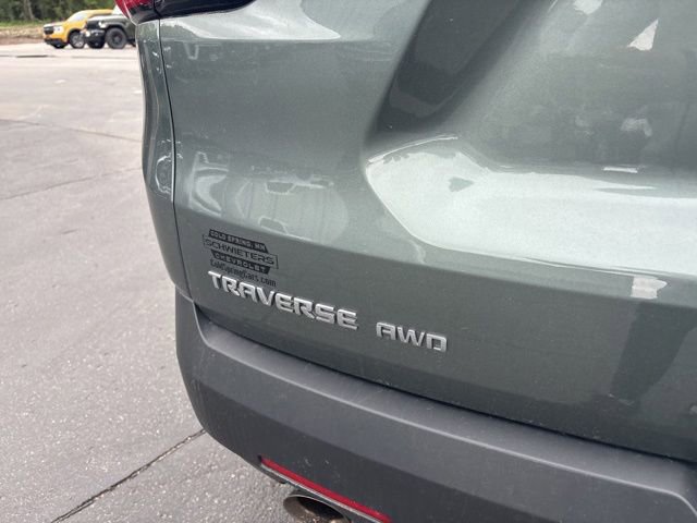 Used 2023 Chevrolet Traverse LT w/ Rear Camera Mirror Package AWD/4WD image 11