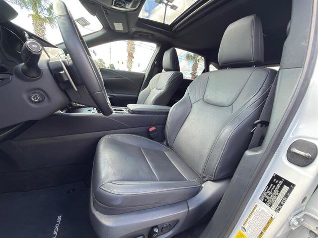 Certified 2026 Lexus RX 350 Premium Plus w/ Accessory Package (Z1) FWD image 12