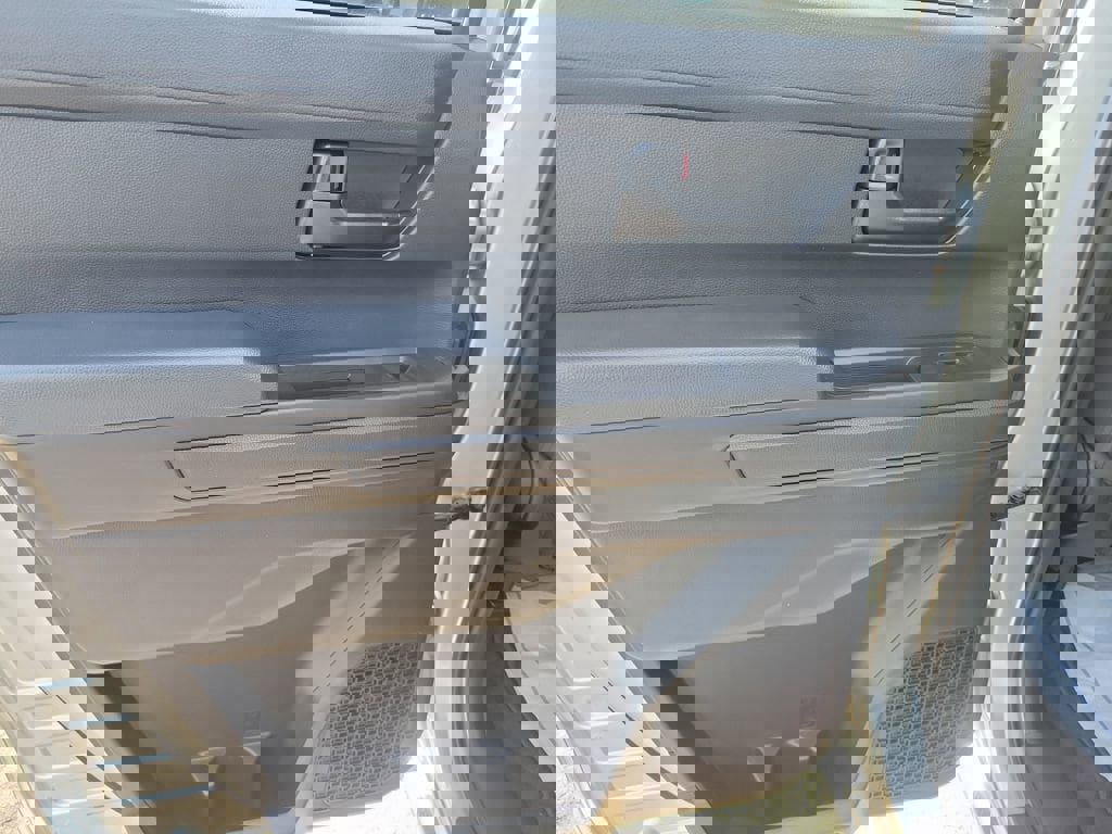 New 2025 Toyota Tacoma SR5 image 8