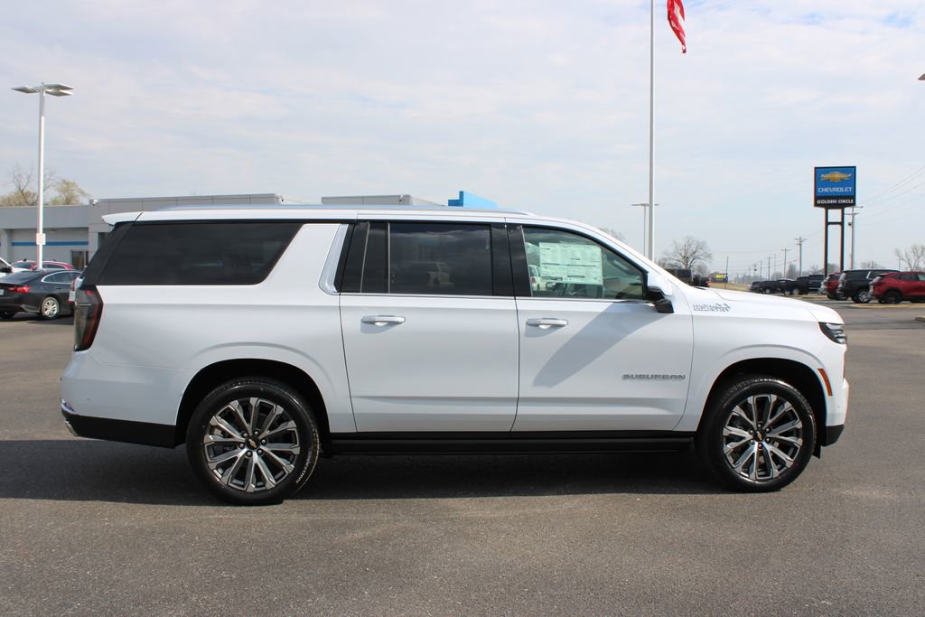 New 2026 Chevrolet Suburban High Country AWD/4WD image 11