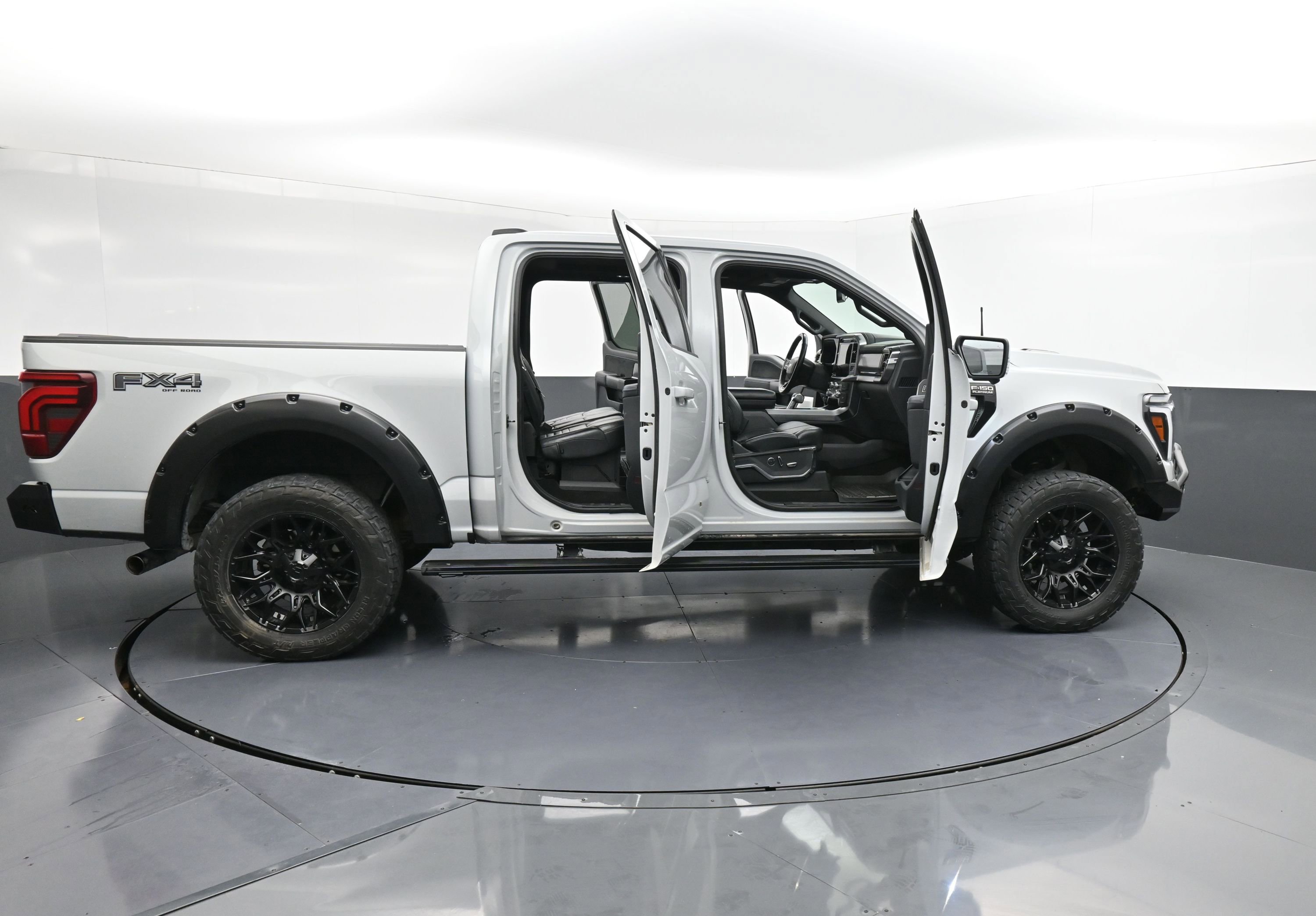 Certified 2024 Ford F150 Platinum w/ Equipment Group 702A High image 41