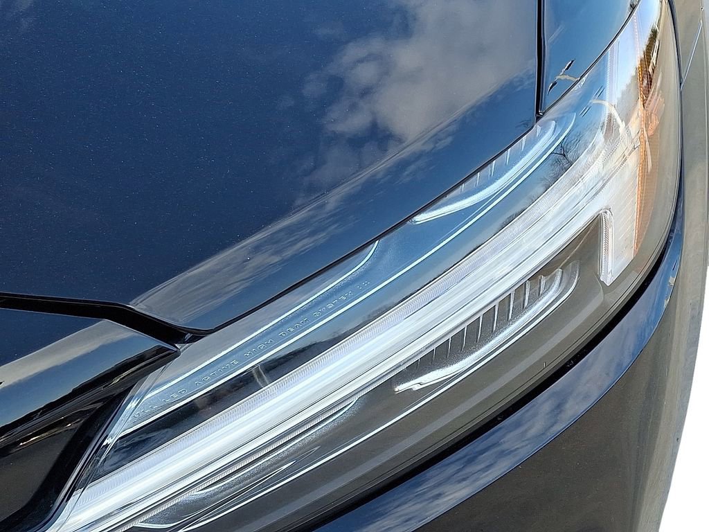 Used 2024 Volvo S60 B5 Core image 10