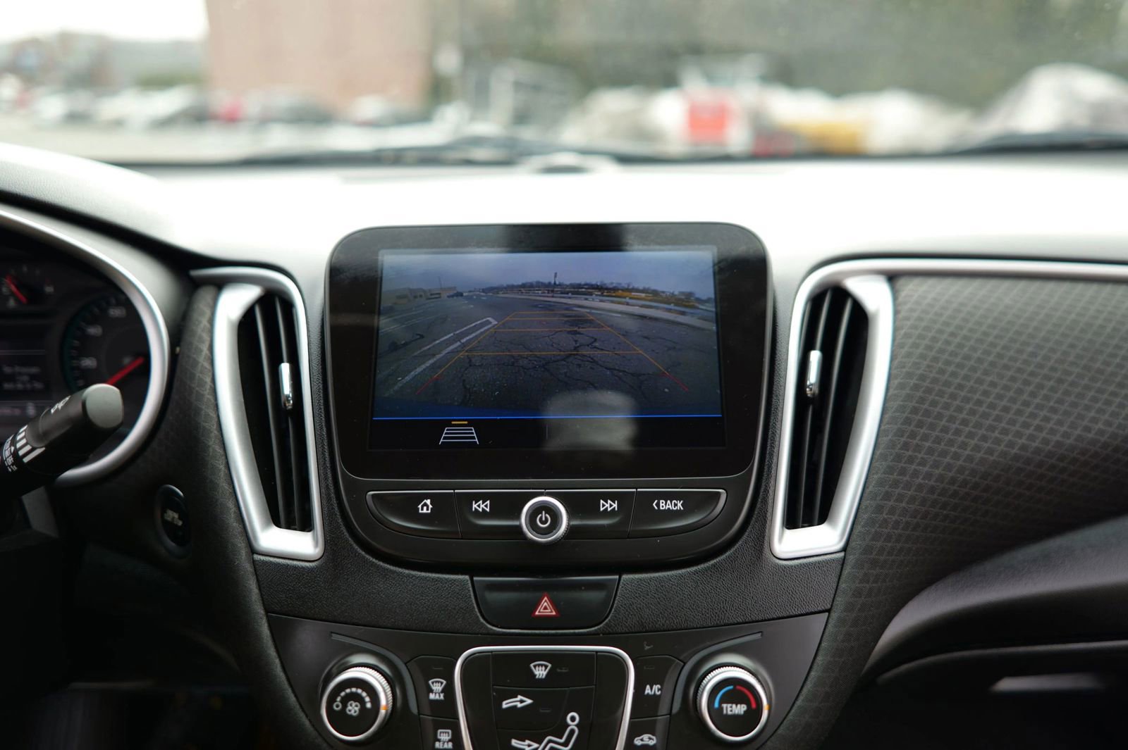 Used 2019 Chevrolet Malibu LS image 20