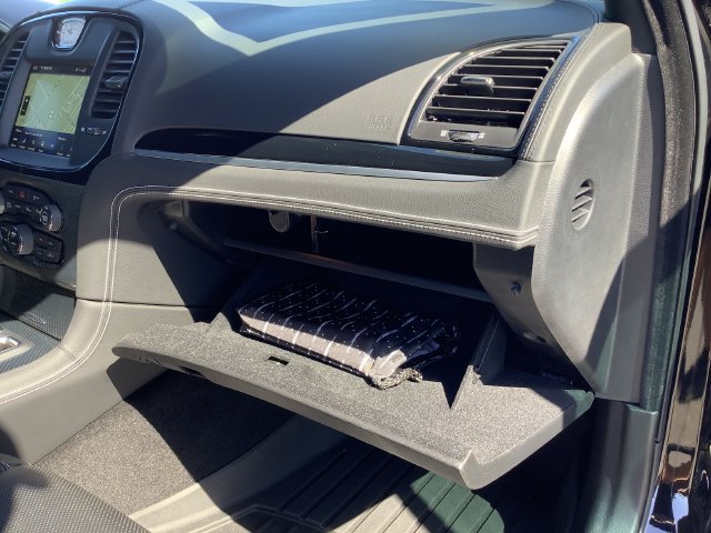 Used 2023 Chrysler 300 C RWD image 40