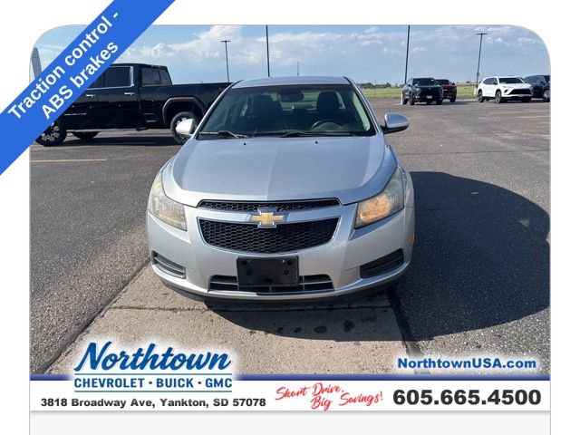 Used 2011 Chevrolet Cruze LT FWD video 3