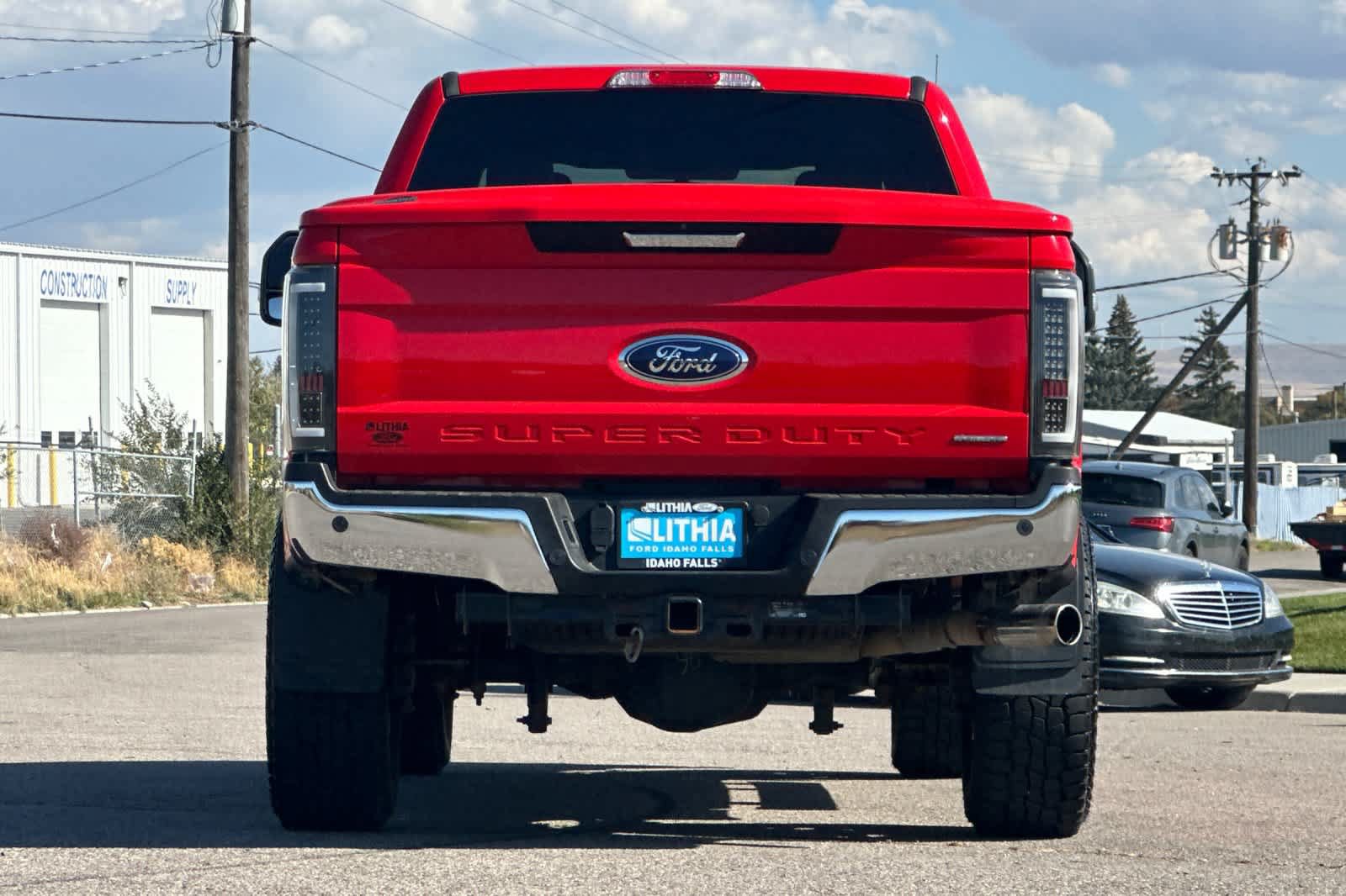 Certified 2017 Ford F350 XLT AWD/4WD image 7