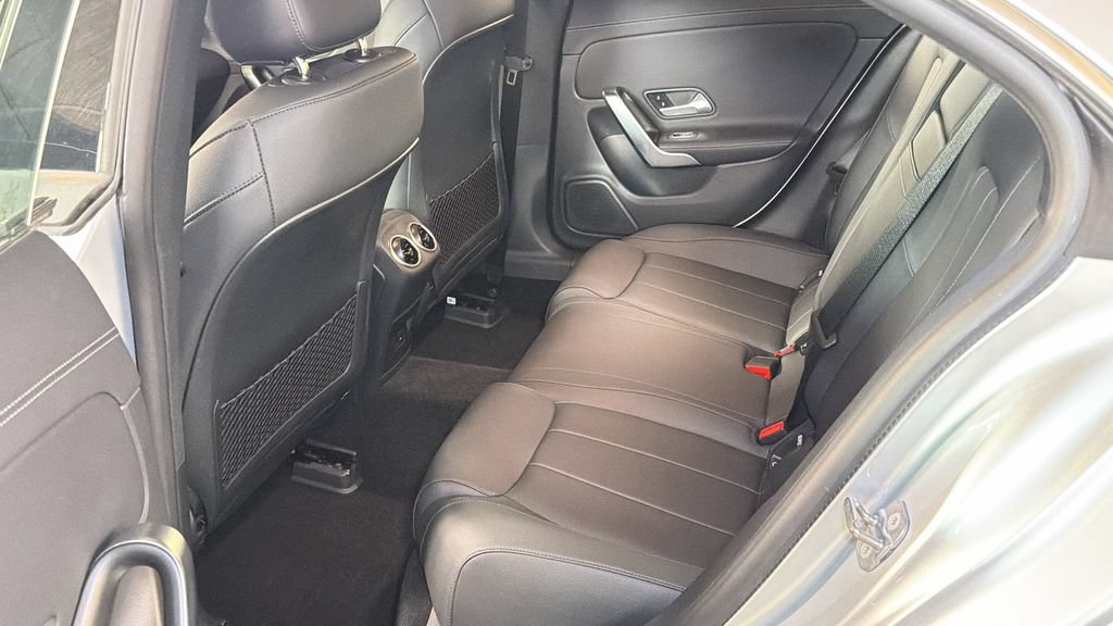 Used 2023 Mercedes-Benz CLA 250 4MATIC image 15