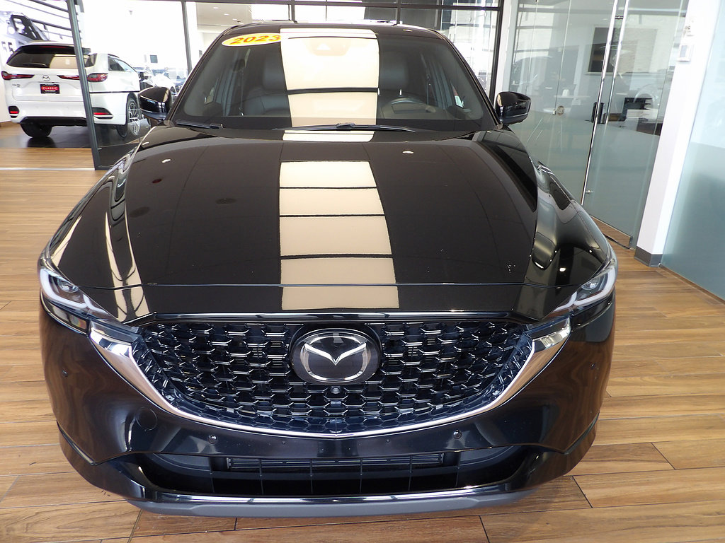 Certified 2023 MAZDA CX-5 Signature AWD/4WD image 2
