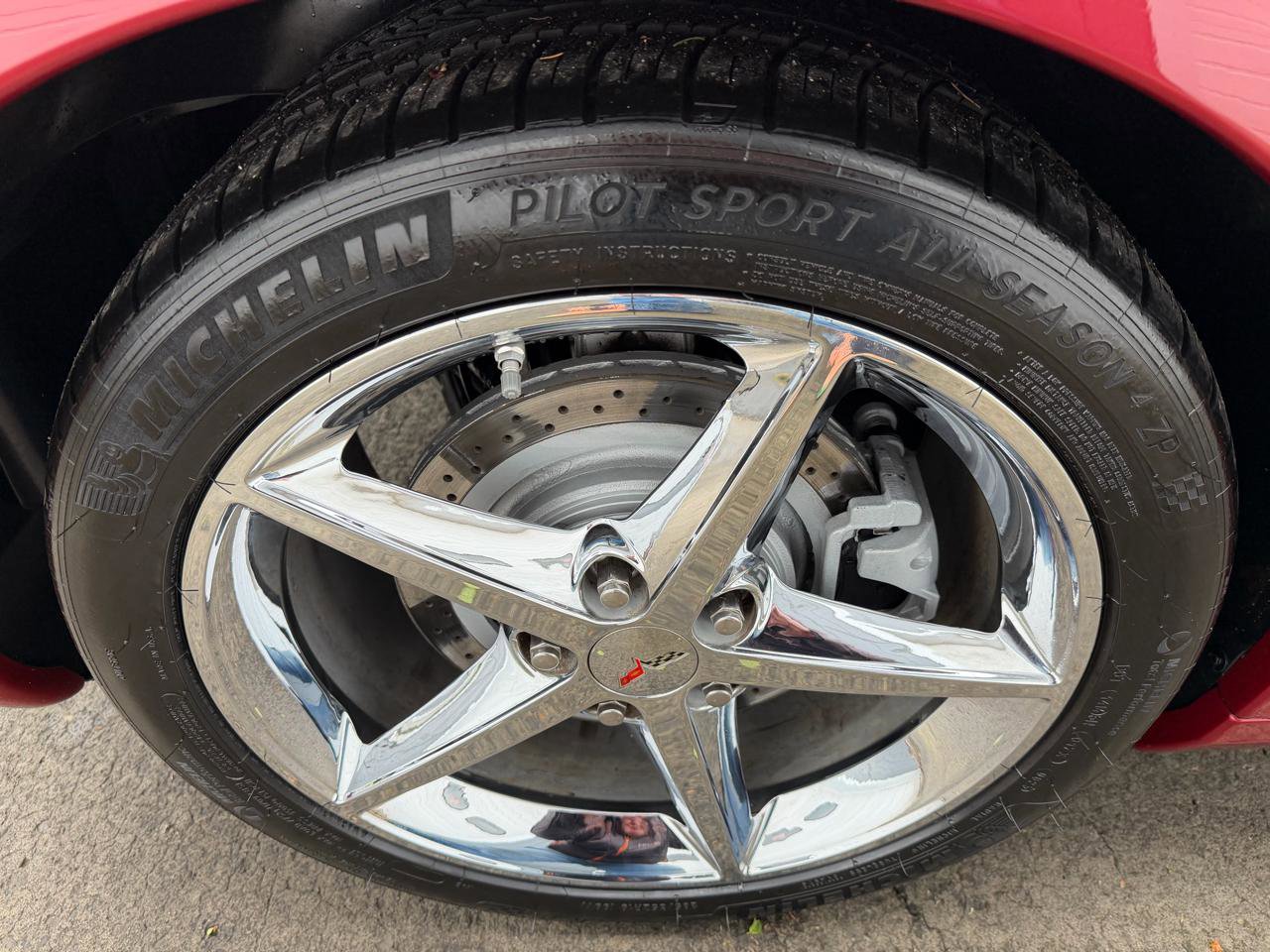 Used 2013 Chevrolet Corvette Convertible w/ 2LT Preferred Equipment Group RWD image 21