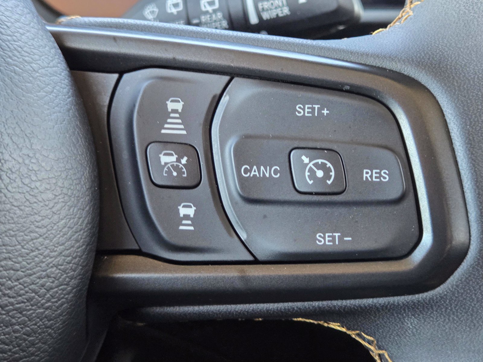 Used 2024 Jeep Wrangler Unlimited AWD/4WD image 26