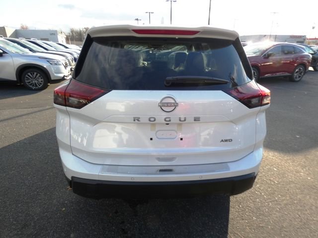 New 2026 Nissan Rogue SV w/ SV Premium Package image 4