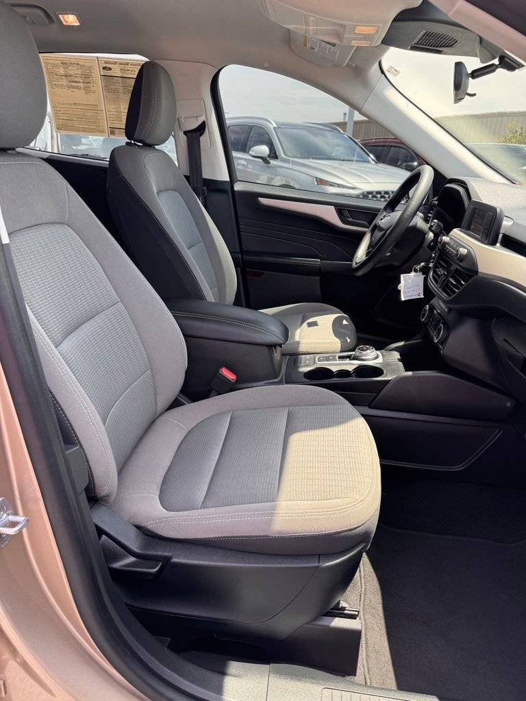 Used 2021 Ford Escape S FWD image 11